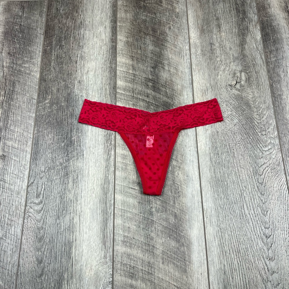 Gilligan &‎ O’’malley Red Lace Thong
